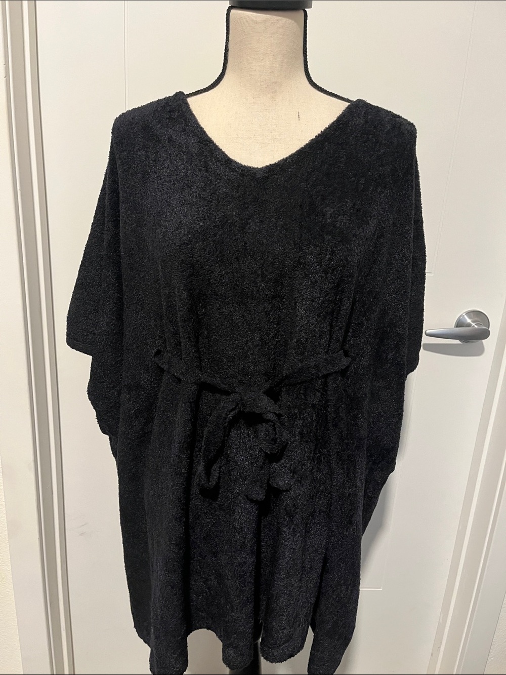 Barefoot Dreams Black Front Tie Poncho Cozy Casual Comfy Modern Loungewear